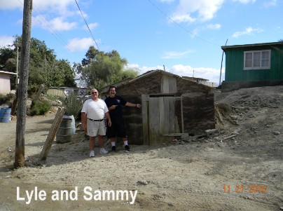 Lyle and Sammy/Turtle Bay